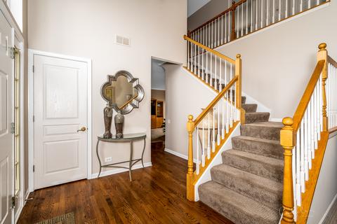 7 Gillingham Ct, Algonquin, IL 60102 photo 3