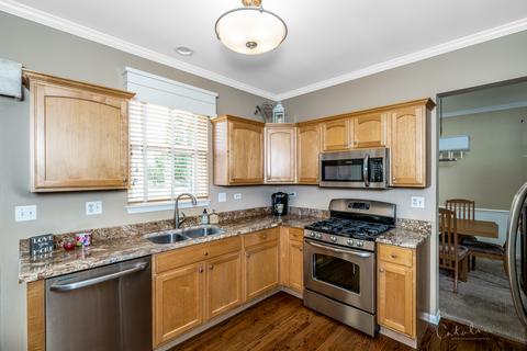 7 Gillingham Ct, Algonquin, IL 60102 photo 9
