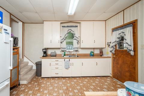 202 E Franklin St, Downs, IL 61736 photo 15