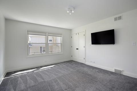 902 Suffield Ter, Northbrook, IL 60062 photo 10