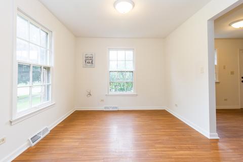 885 S 7th Ave, Kankakee, IL 60901 photo 4