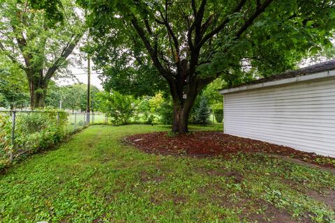 885 S 7th Ave, Kankakee, IL 60901 photo 17