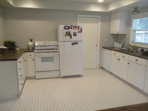 210 E Mckinley St, Philo, IL 61864 photo 6