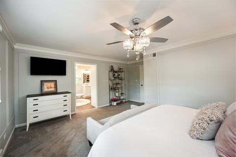 1523 Wadsworth Rd, Wheaton, IL 60189 photo 17