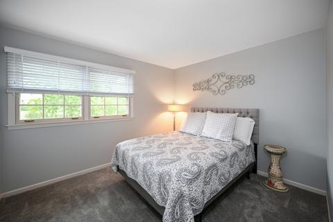 1523 Wadsworth Rd, Wheaton, IL 60189 photo 21