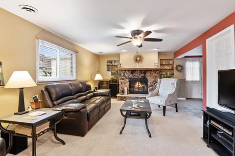 951 Balsam Ln, Bartlett, IL 60103 photo 6
