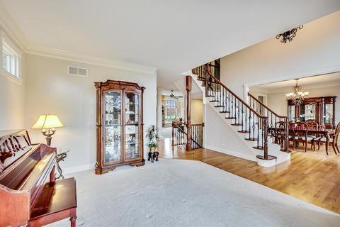 106 Mitchell Cir, Wheaton, IL 60189 photo 23