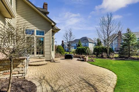 106 Mitchell Cir, Wheaton, IL 60189 photo 8