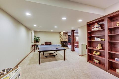 106 Mitchell Cir, Wheaton, IL 60189 photo 34