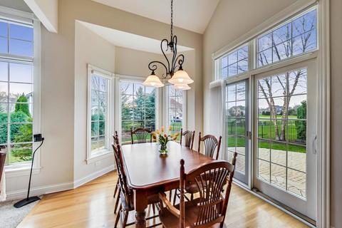 106 Mitchell Cir, Wheaton, IL 60189 photo 17