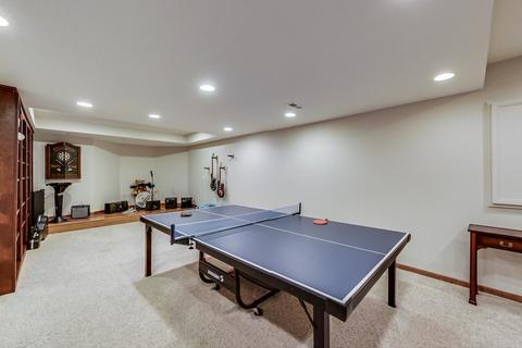 106 Mitchell Cir, Wheaton, IL 60189 photo 32