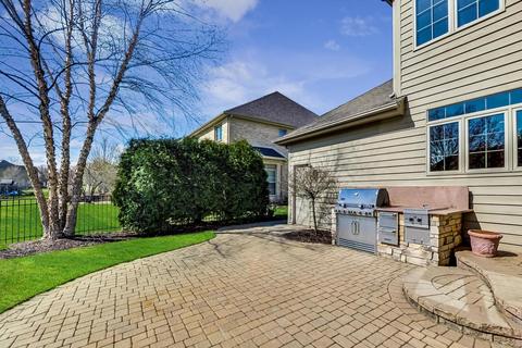 106 Mitchell Cir, Wheaton, IL 60189 photo 7