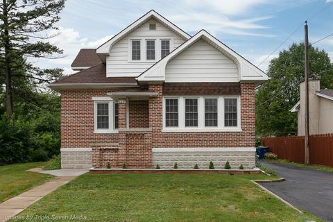 148 N May St, Addison, IL 60101 photo 1