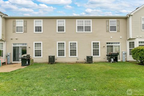 2208 Evergreen Cir, Mchenry, IL 60050 photo 22