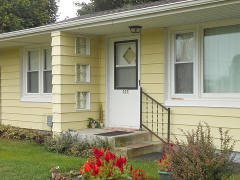 307 E Jackson St, Malta, IL 60150 photo 3