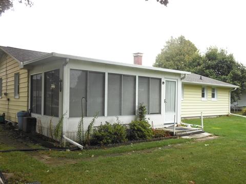 307 E Jackson St, Malta, IL 60150 photo 10