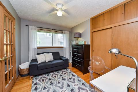 715 Crest St, Wheaton, IL 60189 photo 10