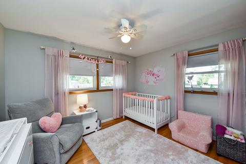 715 Crest St, Wheaton, IL 60189 photo 11