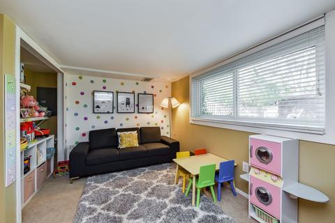 715 Crest St, Wheaton, IL 60189 photo 16