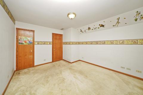 23008 Oakland Dr, Steger, IL 60475 photo 20