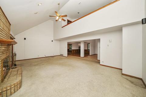 23008 Oakland Dr, Steger, IL 60475 photo 12