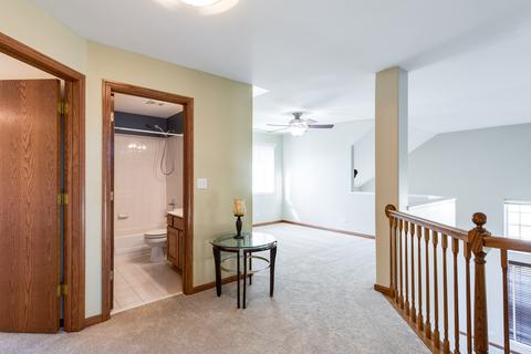 1282 Dunbarton Dr, Aurora, IL 60502 photo 21