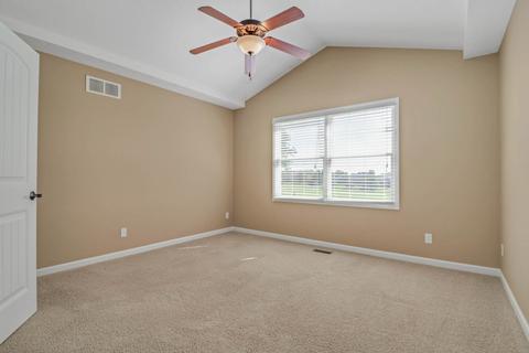 2 Emerald Crest Ct, Bloomington, IL 61705 photo 37