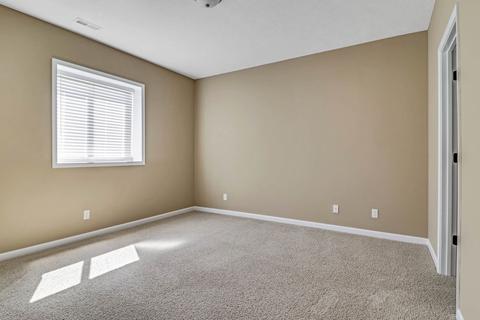 2 Emerald Crest Ct, Bloomington, IL 61705 photo 43
