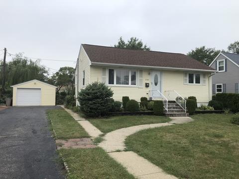 2534 Rusty Dr, Des Plaines, IL 60018 photo 2
