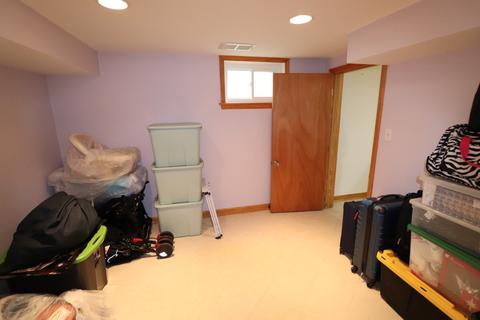 2534 Rusty Dr, Des Plaines, IL 60018 photo 22