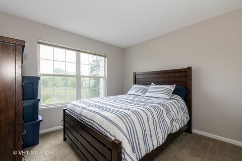 1234 Coldspring Rd, Elgin, IL 60120 photo 9