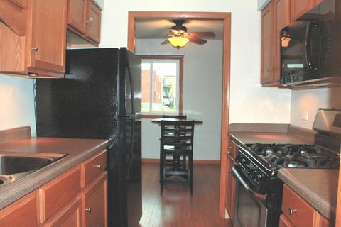 1283 E Washington St #C, Des Plaines, IL 60016 photo 7