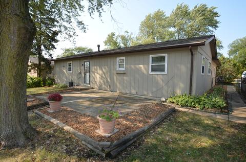 497 Konen Ave, Aurora, IL 60505 photo 2