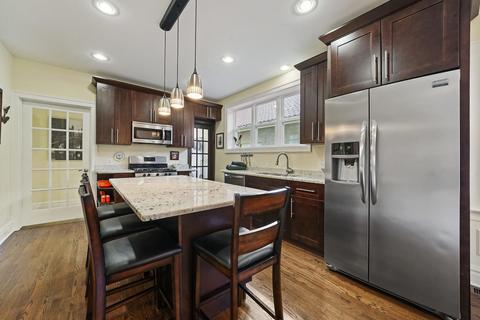 2833 Maple Ave, Berwyn, IL 60402 photo 6