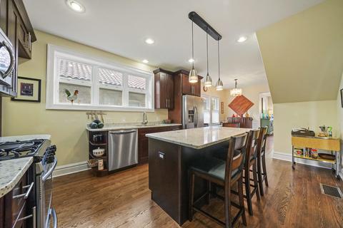 2833 Maple Ave, Berwyn, IL 60402 photo 10