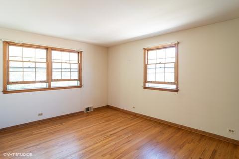 635 S Spring Rd, Elmhurst, IL 60126 photo 12