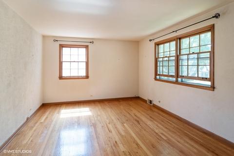 635 S Spring Rd, Elmhurst, IL 60126 photo 13