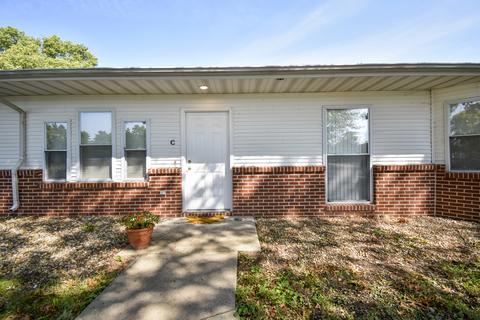 303 Bryon Row St, Mansfield, IL 61854 photo 4