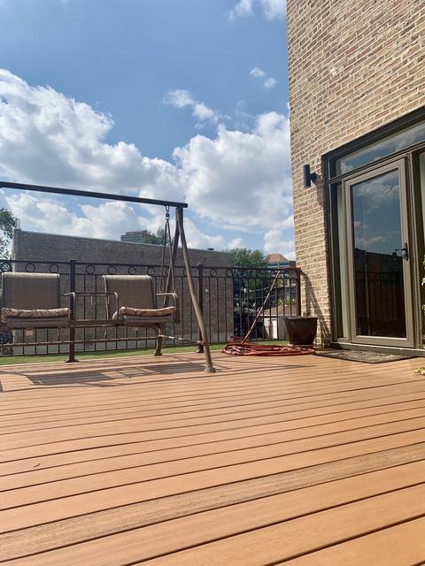 600 E Bowen Ave, Chicago, IL 60653 photo 2