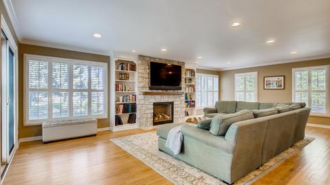 205 E Thompson Dr, Wheaton, IL 60189 photo 12