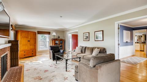 205 E Thompson Dr, Wheaton, IL 60189 photo 15