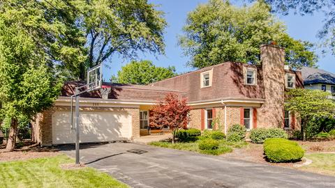 205 E Thompson Dr, Wheaton, IL 60189 photo 1