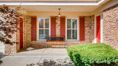 205 E Thompson Dr, Wheaton, IL 60189 photo 3