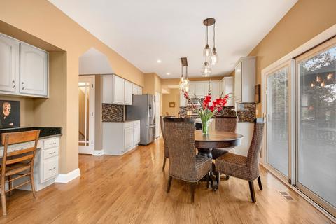 11560 S Decathalon Ln, Plainfield, IL 60585 photo 2