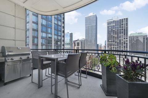 10 E Delaware Pl #14E, Chicago, IL 60611 photo 25