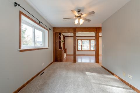 102 Clover Ct, Bartlett, IL 60103 photo 9