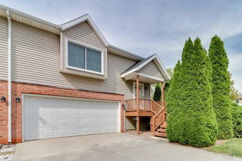 12 Reading Rd, Bloomington, IL 61701 photo 1
