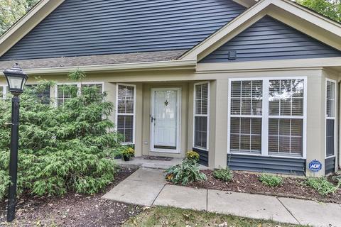 689 Bent Ridge Ln, Elgin, IL 60120 photo 22