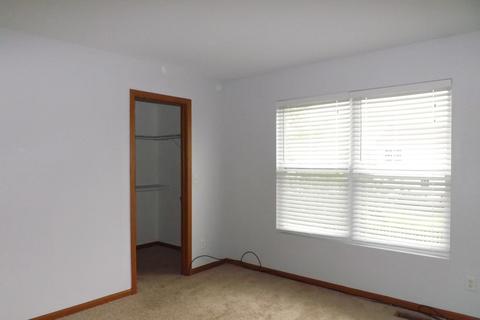 527 Meadow Ln, Harvard, IL 60033 photo 22