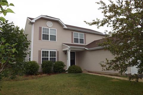 527 Meadow Ln, Harvard, IL 60033 photo 1
